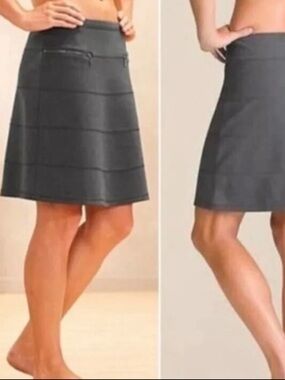 Athleta Strata Gray A-Line Skirt with Subtle Banding